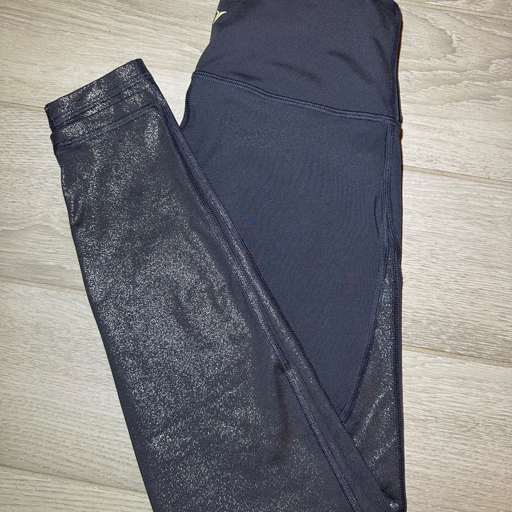 Old Navy Active wear Gray women’s Leggings the half with another metallic fabric